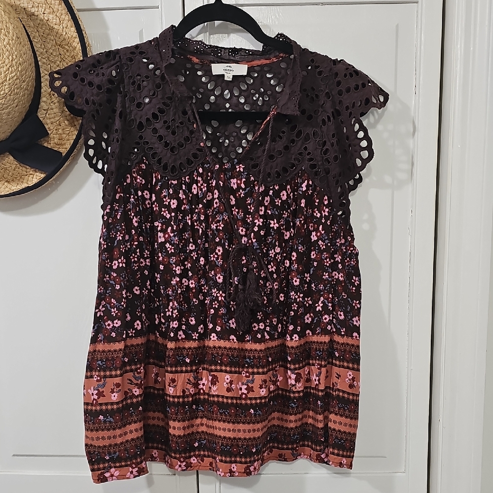 Madewell Floral Eyelet Collar Sleeveless Top - Black & Pink